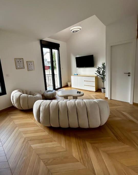Maison Cosy, Grand Paris, A 3 Minutes Du Metro Villejuif Eksteriør bilde