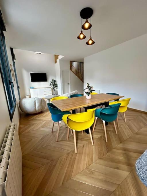 Maison Cosy, Grand Paris, A 3 Minutes Du Metro Villejuif Eksteriør bilde