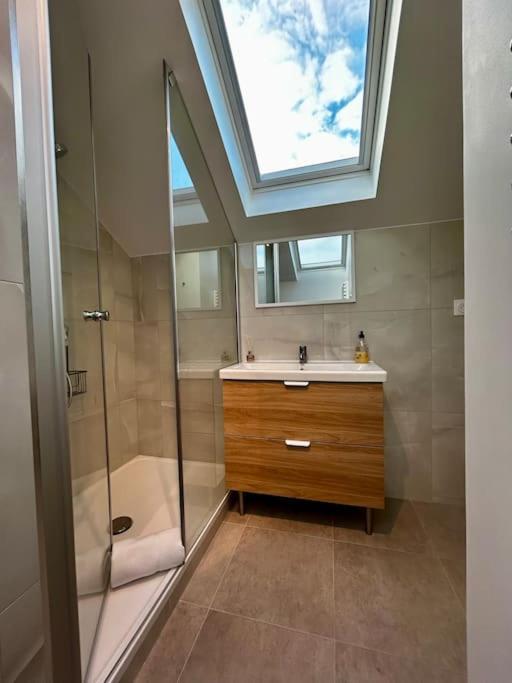Maison Cosy, Grand Paris, A 3 Minutes Du Metro Villejuif Eksteriør bilde